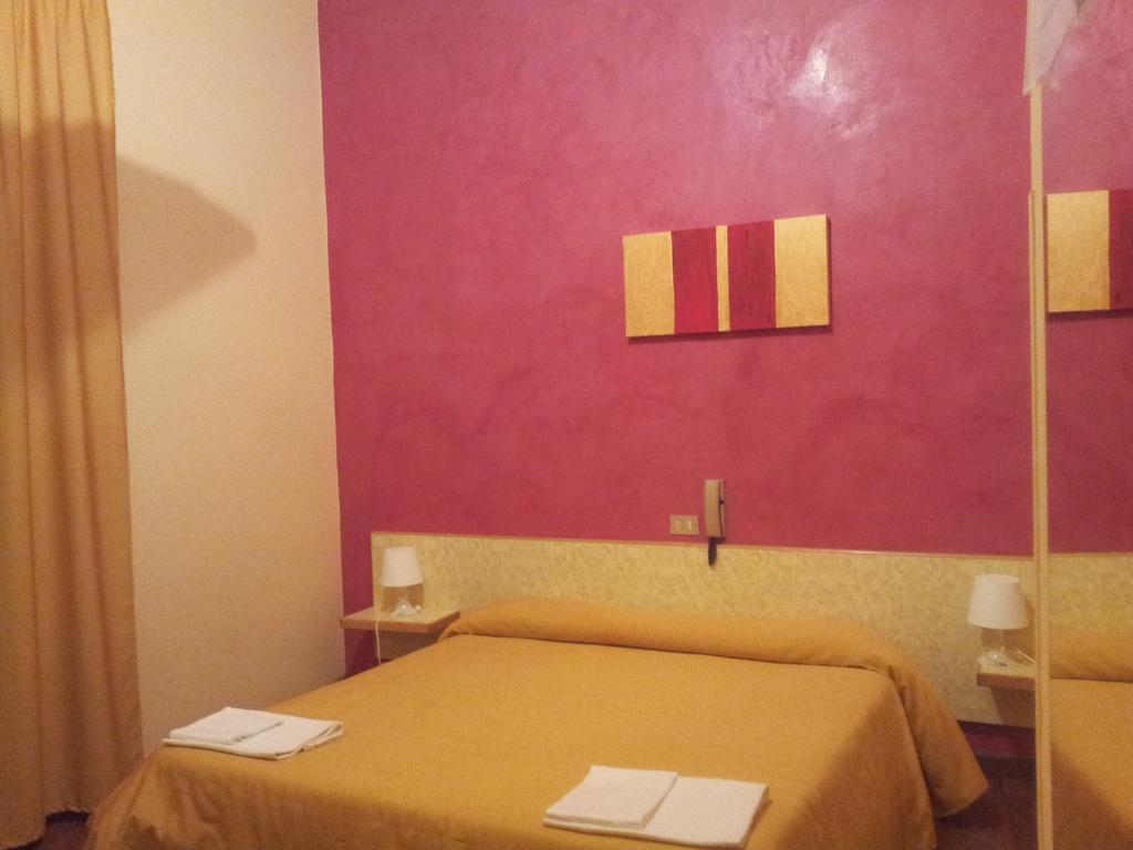 Albergo Tarsia Castrovillari Room photo